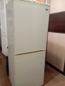 Холодильник б/у