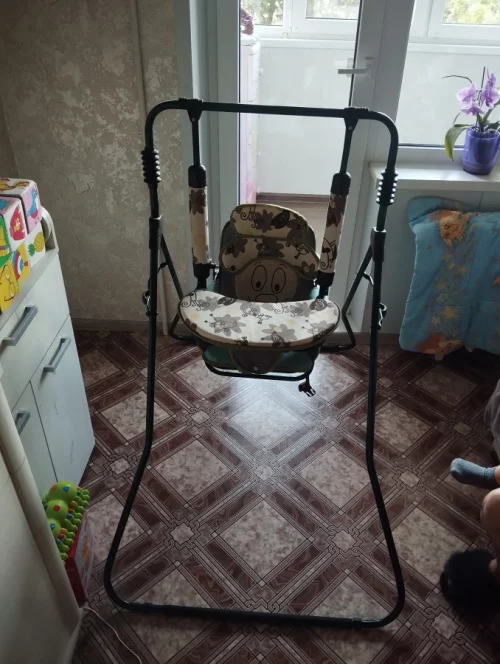 Качелька детская