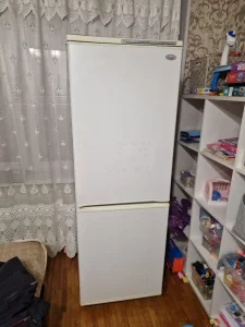Продам холодильник Атлант