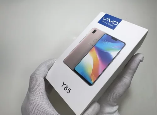 Новый, запечатанный смартфон Vivo 6/128Gb