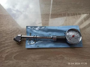 Манометр автомобильный, 0-11 атм