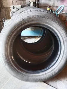 Шины 215/65/17