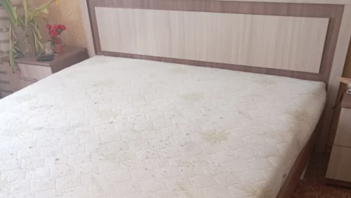 Кровать двухспальная