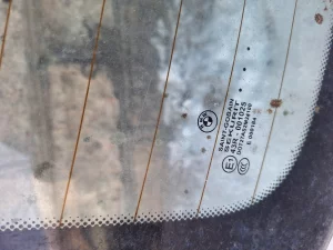 Заднее стекло на БМВ F01