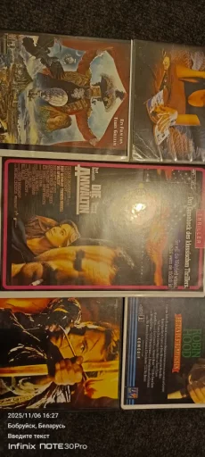 Видеокасеты