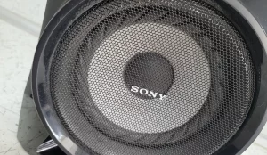 Колонка от музыкального центра Sony
