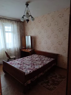Квартиру 4х комнатную