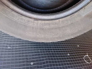 Nokian 4 автошины 75р за шт лето 195/65R15