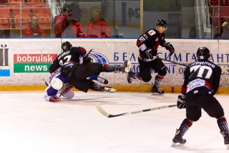 Во втором поединке хоккейных школ «Бобруйск-U17» одержал победу над «Брест-U17» и стал бронзовым призерам