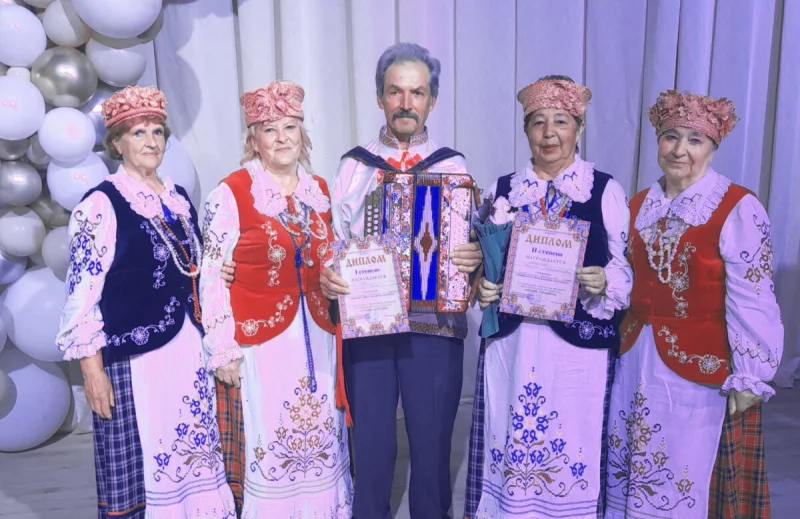 Вокальная группа «Чапурушачкi» — дипломанты межрегионального конкурса «Играй, гармонь!»