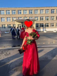 Платье на выпускной вечер