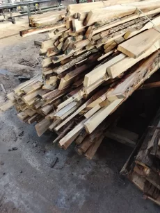 Дрова, обрезки дуба