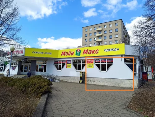 Площадка под фудтрак в проходном месте
