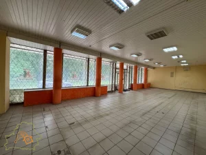 Коммерческое помещение площадью 285.4 кв.м
