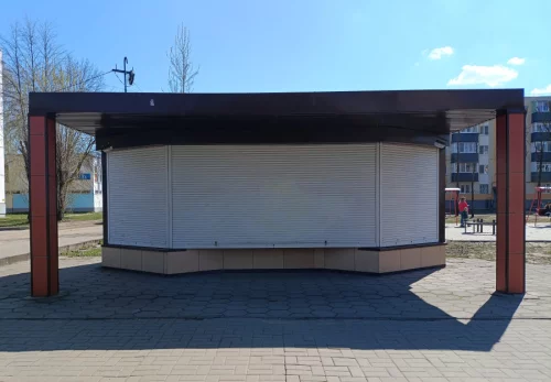 Большой киоск