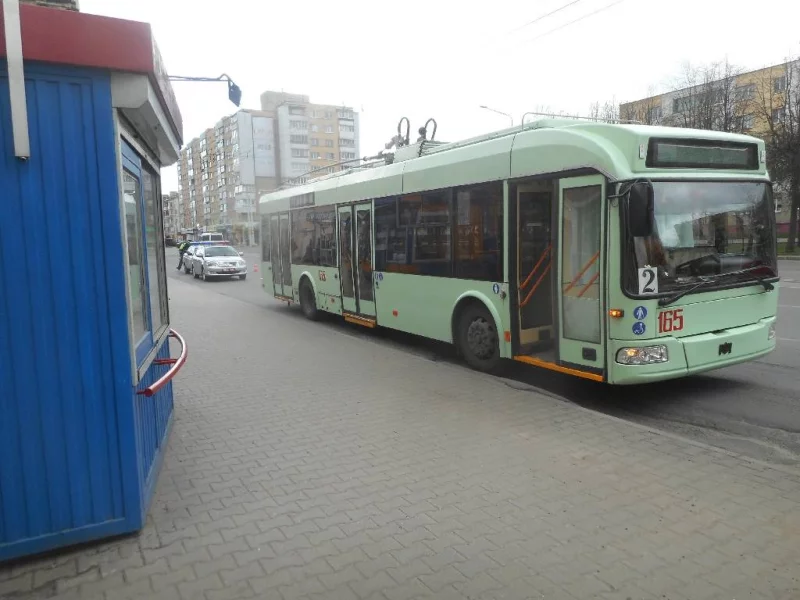 В салоне троллейбуса была обнаружена бесхозная сумка
