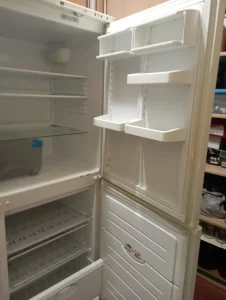 Холодильник б/у