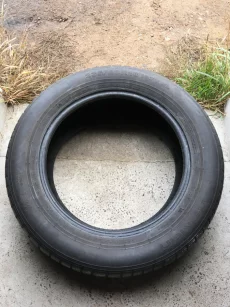 Покрышки зимние легковые 235/60/18 Nokian