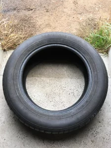 Покрышки зимние легковые 235/60/18 Nokian