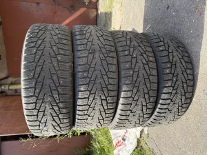 Зимние шины Nokian R17/60/225