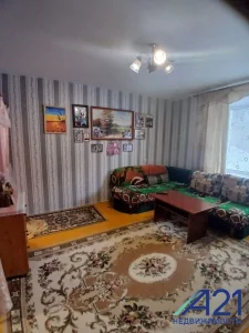 1-ка в самом центе города по ул. Октябрьская д. 151