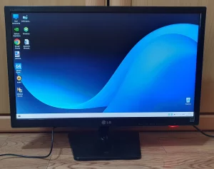 Монитор LG 23"