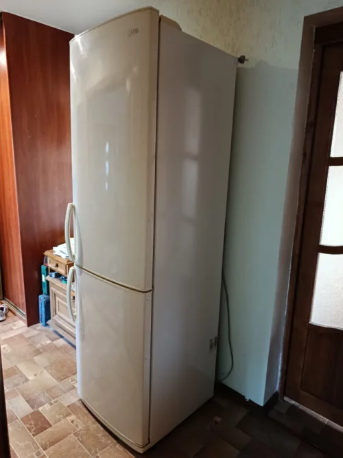 Холодильник LG