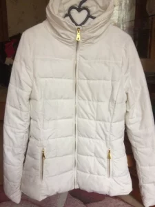 Красивая курточка -44 р-р