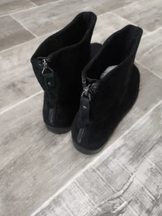 Продам ботинки женские размер 41