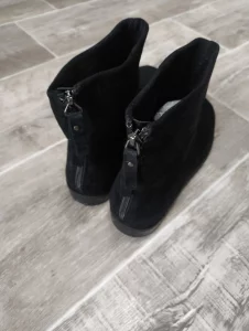 Продам ботинки женские размер 41