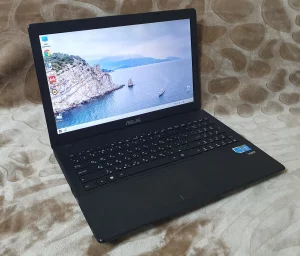 Ноутбук ASUS X551MA