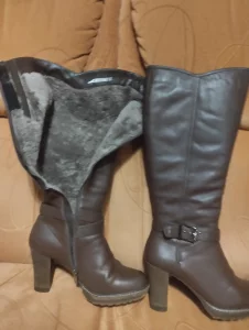 Женские сапоги