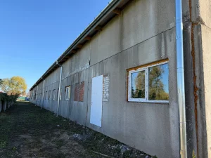 Склад 1 870 м² с административными помещениями