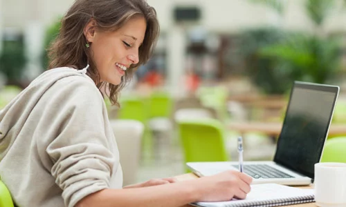 Получить новую профессию сегодня легко