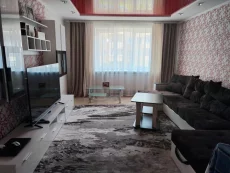 2- комнатная квартира с ремонтом в центре города