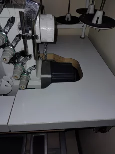 Плоскошовную шв/машину ZOJE