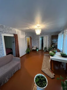 Часть дома с отд входом в начале ул. Рогачевская. 11500 у.е