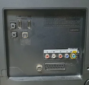 ЖК телевизор 32"