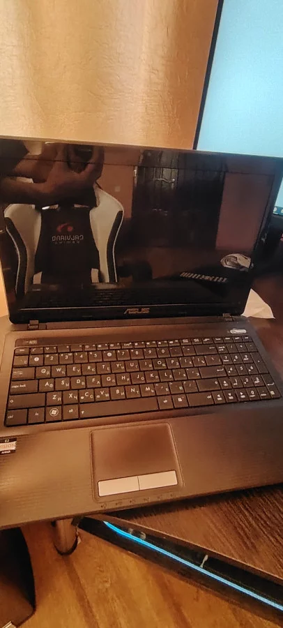 ASUS модель X53B
