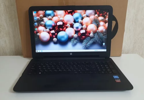 Ноутбук HP 15-ay044ur