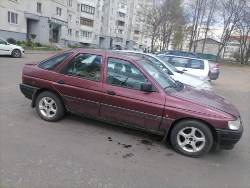 Форд эскорт