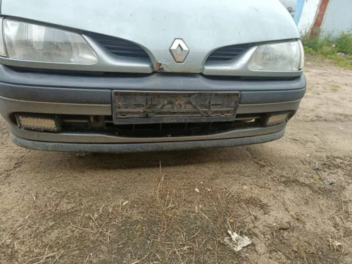 Запчасти на Renault scenic