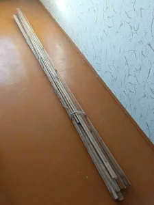 Плинтус деревянный