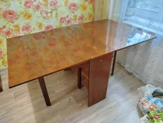 Стол-книга