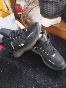 Продам зимние красовки