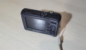 Samsung D75