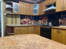 Большая трехкомнатная квартира.