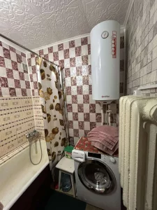 2- комнатная квартира п. Глуша