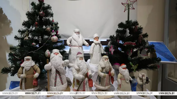 Бобруйчанка Галина Жук представила на выставке в Могилеве раритетные елочные игрушки