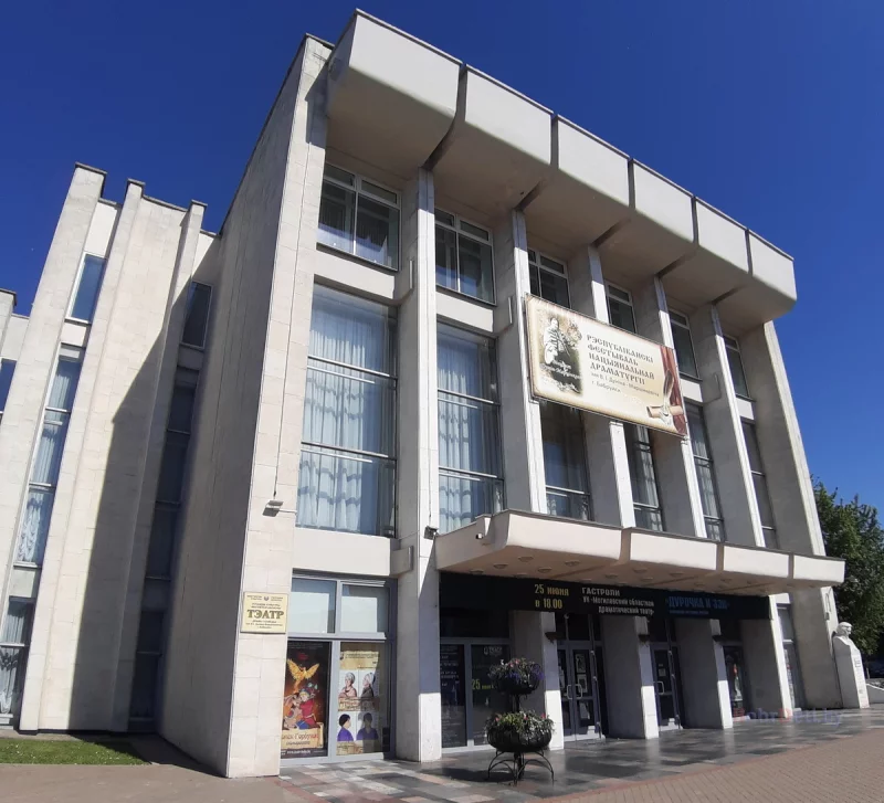 Музыкальную сказку "Доктор Айболит" онлайн покажет театр